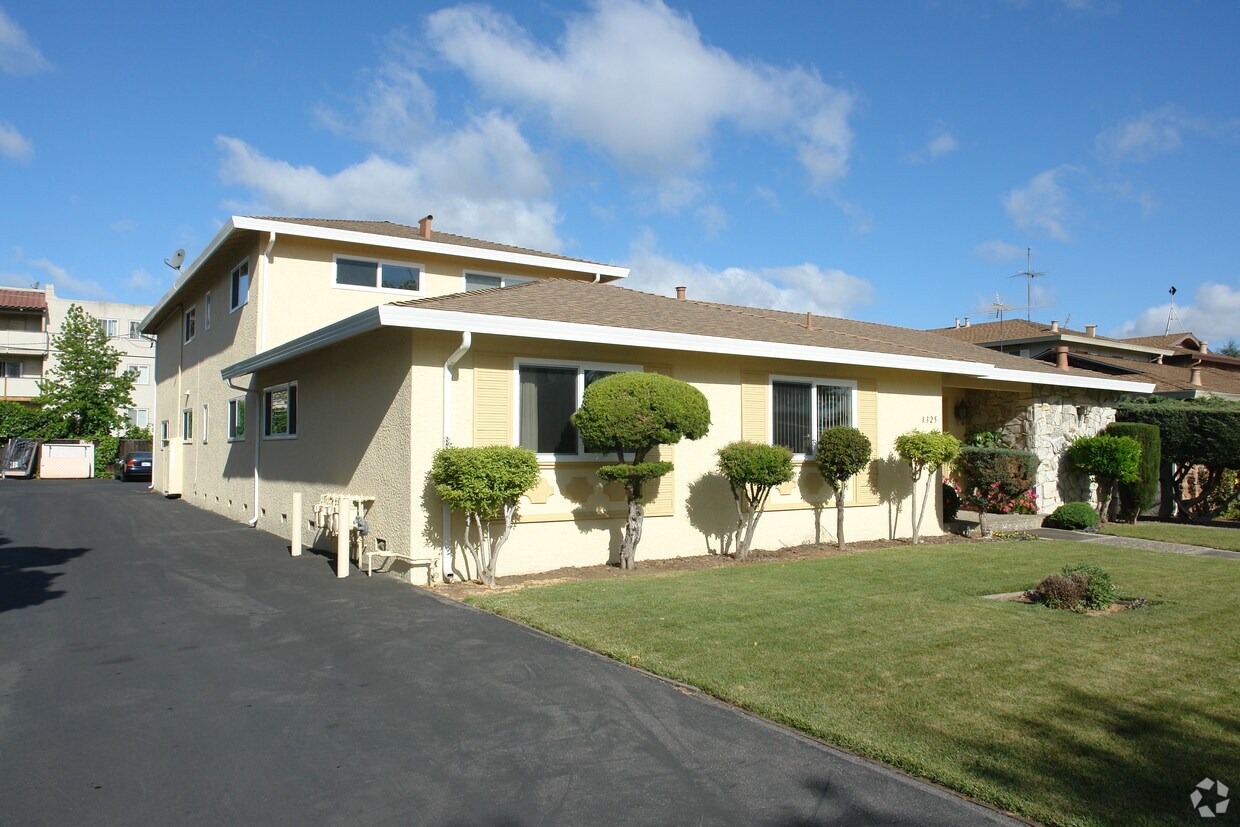 Foto del edificio - 1325 Castlemont Ave