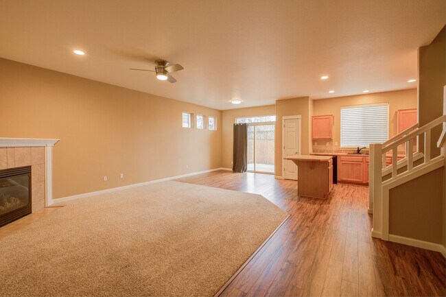 Building Photo - Glencory Community Home with Attached Gara...