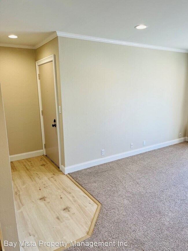 Building Photo - 1 br, 1 bath House - 1483 Marchbanks Dr. #3
