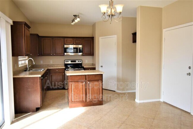 Foto del edificio - 2619 E Shannon St