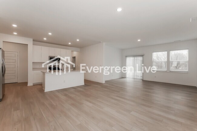 Building Photo - 3588 Copley Ct