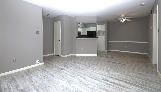 Foto del edificio - 2626 Holly Hall St