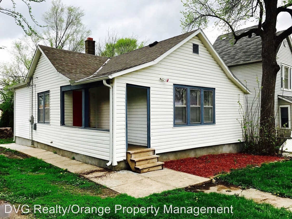 Primary Photo - 2 br, 1 bath House - 2710 S. 18th St.