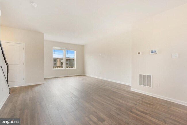 Foto del edificio - 420 Carroll Walk Ave