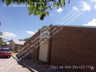 Building Photo - 2312 Andover Dr