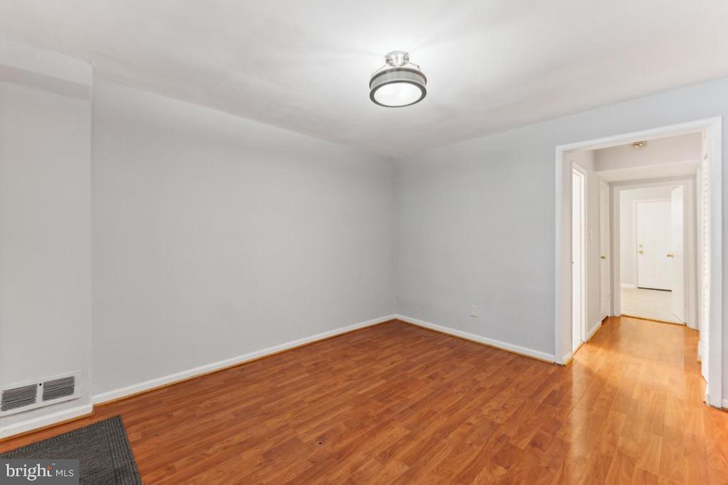 Foto principal - 205 N Adams St