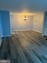 Building Photo - 10205 Ashbrooke Ct