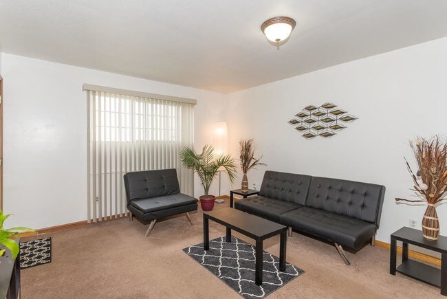 One Somerset Apartments Indianapolis In Apartments Com