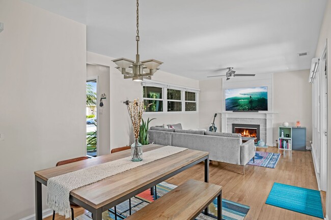 Foto del edificio - Beautiful 3-bedroom, 2-bathroom house in L...
