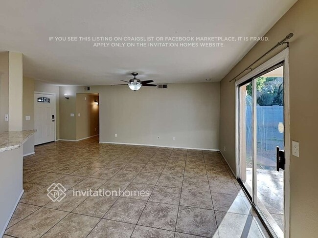 Building Photo - 7041 W Krall St