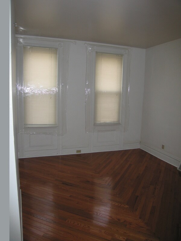 Foto del edificio - 3932 Howley St