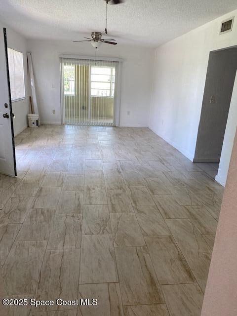Building Photo - 907 Espanola Way