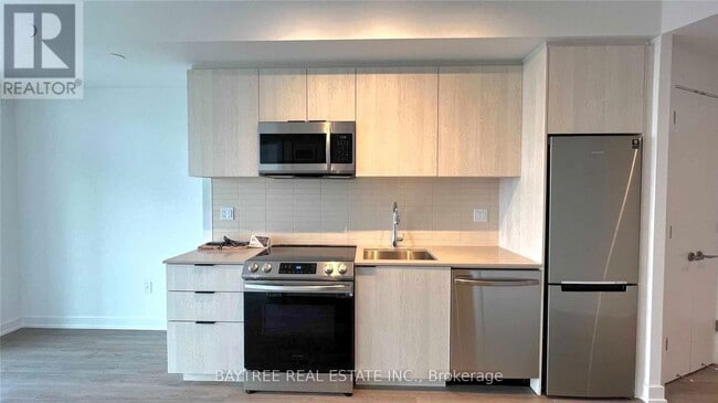 Building Photo - 50 Power St