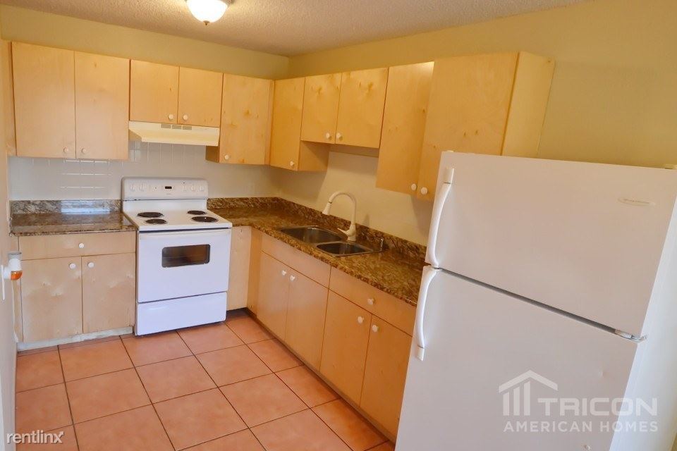 1510 Barton Rd, Lake Worth, FL 33460 House for Rent in Lake Worth, FL