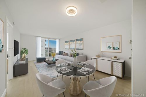 Foto del edificio - 1345 Lincoln Rd