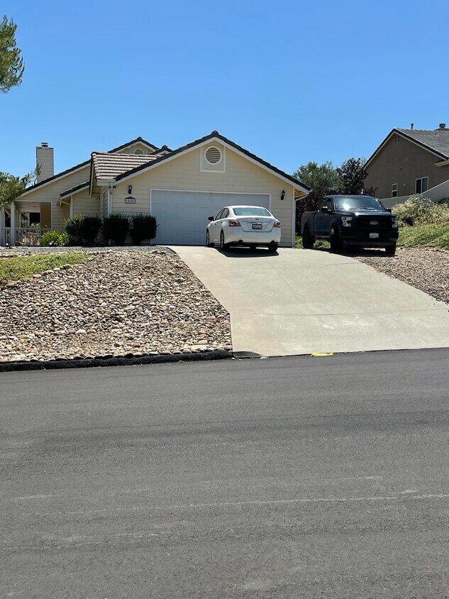 Primary Photo - 15687 Cathedral Way