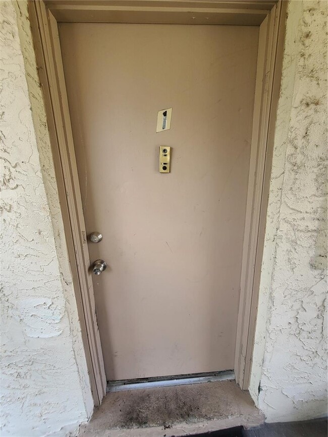 Foto del edificio - 1916 Honour Rd