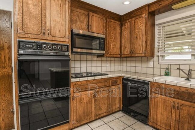 Foto del edificio - 19248 Pinehaven Pl