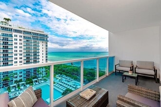 Building Photo - 2301 Collins Ave