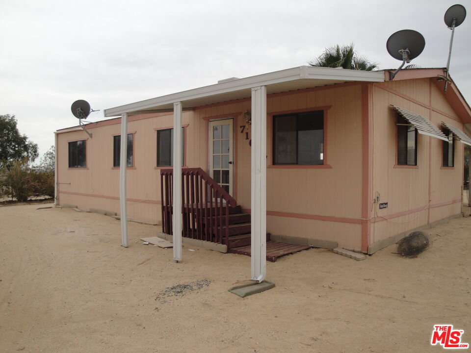 71647 Indian Trail, Twentynine Palms, CA 92277 House Rental in