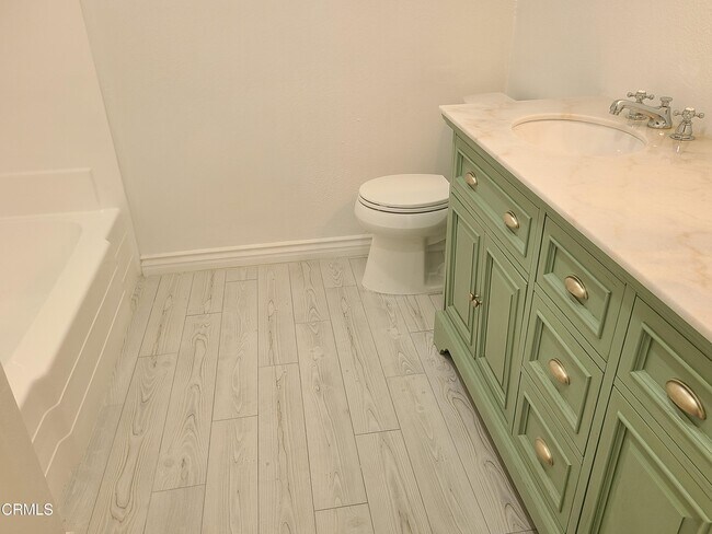 Foto del edificio - 32106 Beachview Ln