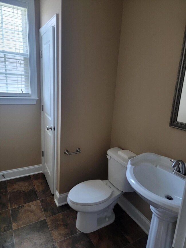 Building Photo - 832 Williford Run Dr
