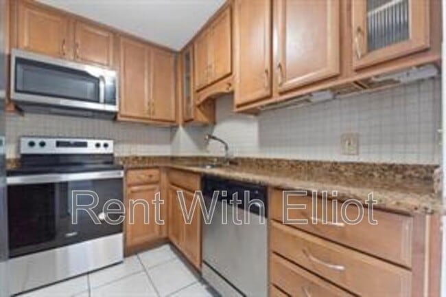 Photo - 1625 SE 10th Ave Apartment