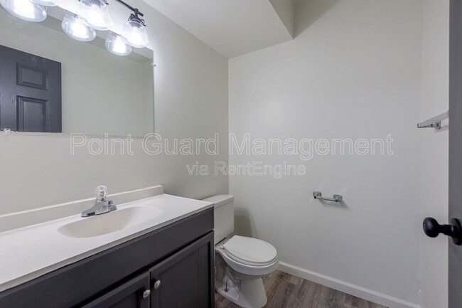 Foto del edificio - 955 Leroy St