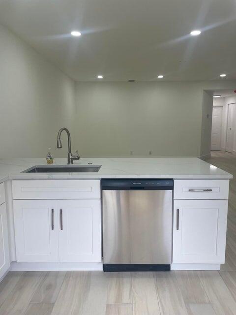 Building Photo - 6689 Via Regina