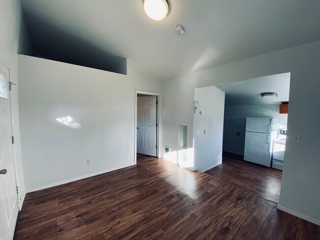 Foto del edificio - Charming Cottage Living in Granite Falls – By Appointment Only