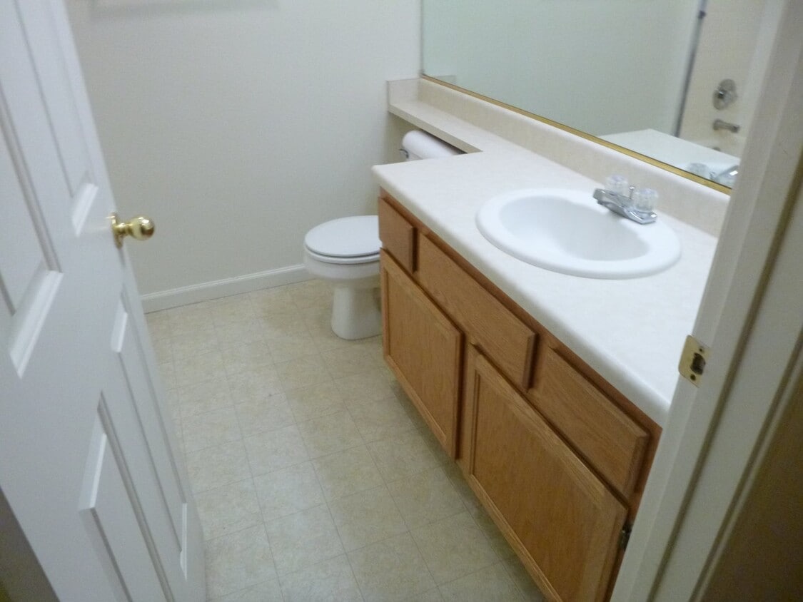 Foto del edificio - 3 bedroom 2 bath house in Yuba City