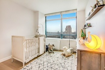 Primary Photo - 42-34 24th St