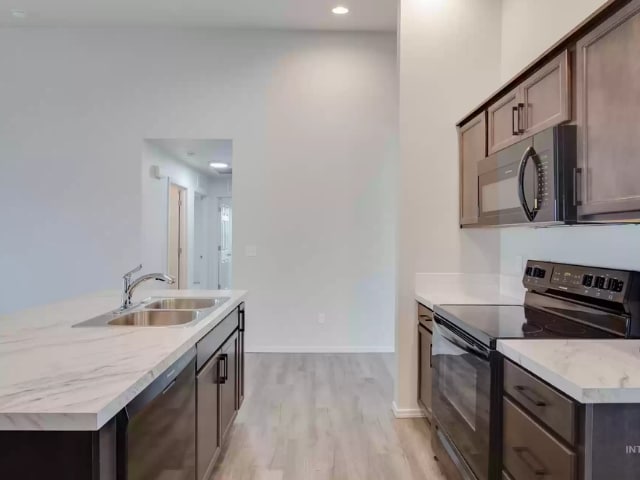 Building Photo - 2523 E Moon Eye Dr