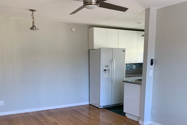 Dining/Kitchen - 10641 Carmel Mountain Rd