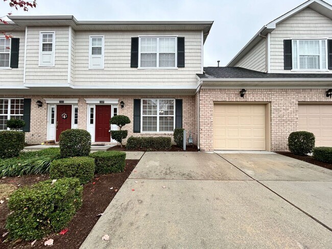 Foto del edificio - Welcome to this charming house "ASK ABOUT OUR ZERO DEPOSIT"