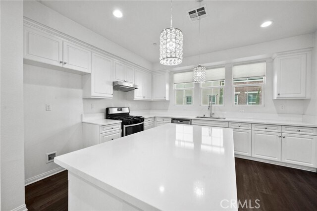 Foto del edificio - 8887 Orangethorpe Ave