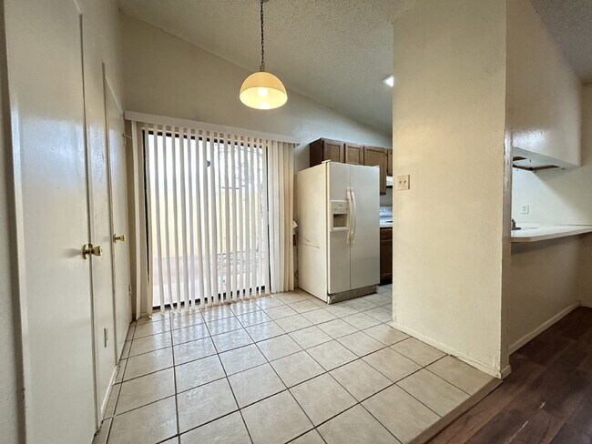 Foto del edificio - Cute Duplex in Whisperwood