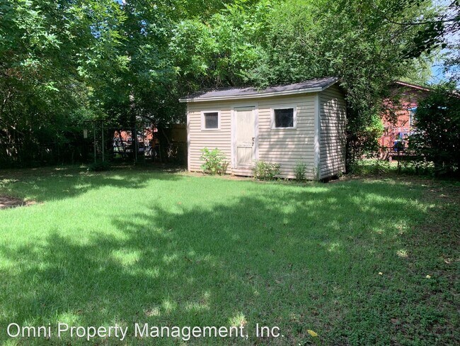 Building Photo - 3 br, 1.5 bath House - 1854 Danville rd