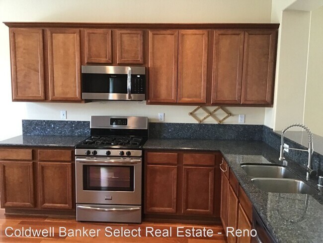 Foto del edificio - 2 br, 2 bath House - 1375 Veneto Drive