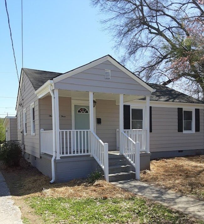 Building Photo - 1303 Poston Cir