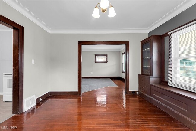 Foto del edificio - 4748 E 85th St