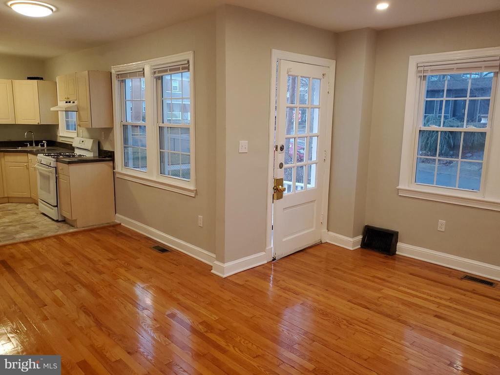 Foto principal - 3440 12th Rd N