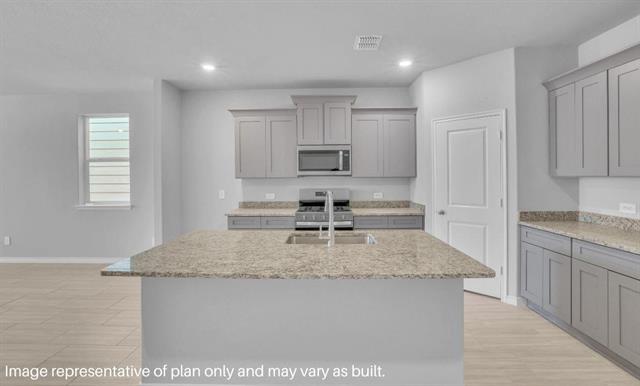 Foto del edificio - 3315 Blue Jay Wy