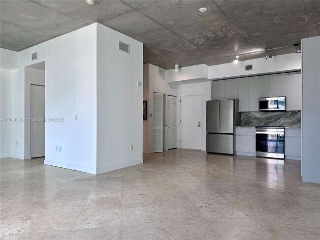 Building Photo - 2275 Biscayne Blvd Blvd