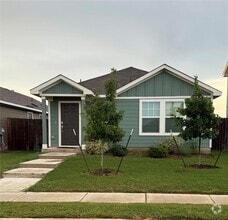 Building Photo - 1124 Smallmouth Rd