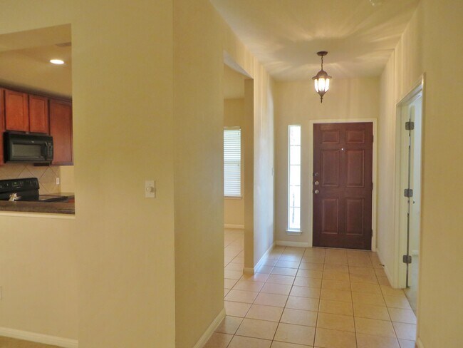 Foto del edificio - 3 Bedroom 2 Bathroom Villages of Berry Cre...