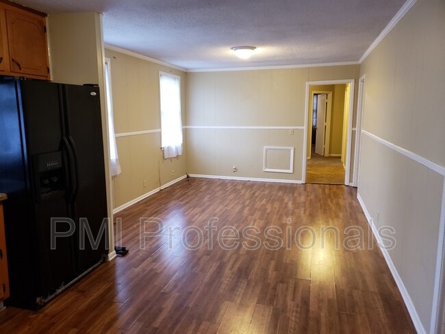 Building Photo - 1507 Bartway Dr