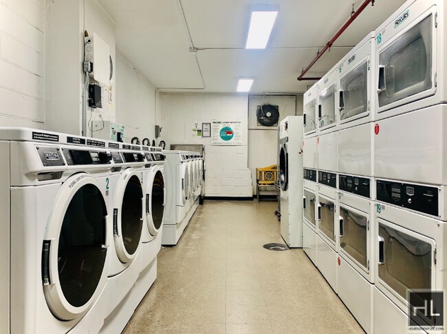 Foto del edificio - EAST 56 STREET