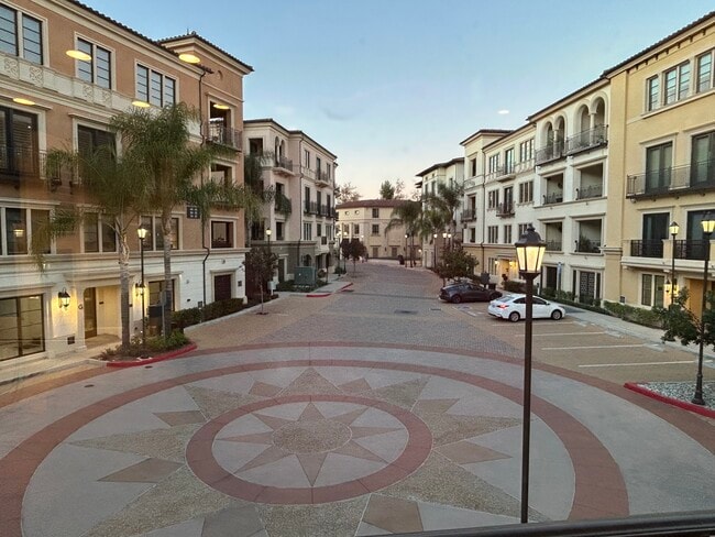 Foto del edificio - 23500 Park Sorrento