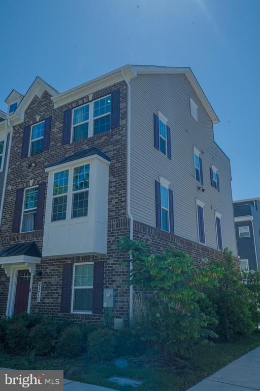 Building Photo - 8210 Goldstone Ct